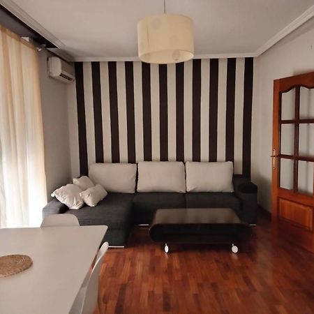 Delsan Apartment Linares  Exterior photo