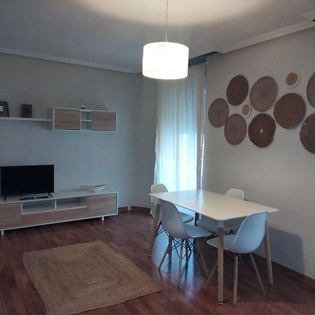 Delsan Apartment Linares  Exterior photo